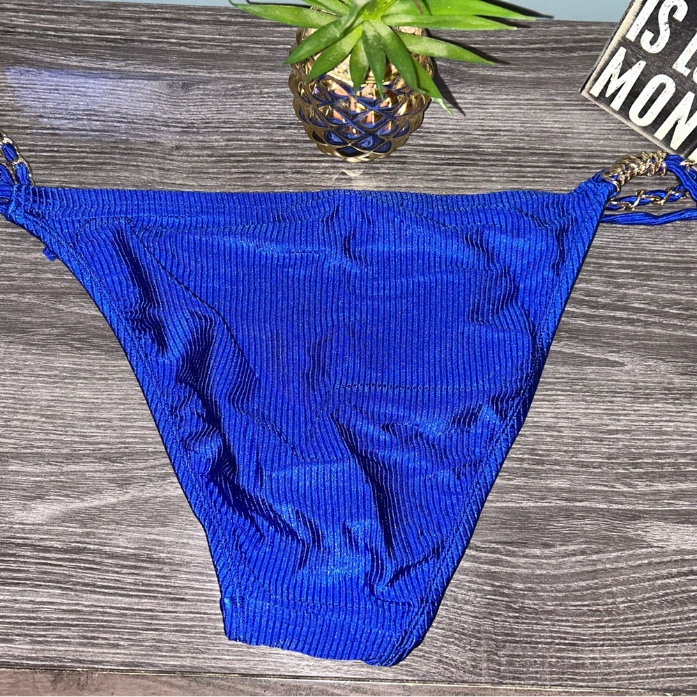 Lilly Pulitzer Blue Bikini Top & Bottom with Gold Chain straps. Size 12 - Picture 6 of 8